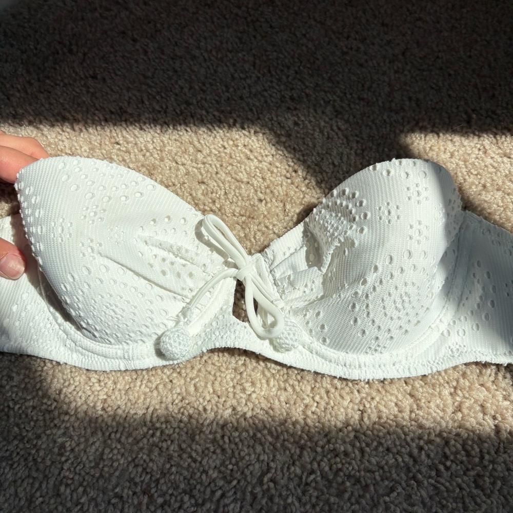 Aerie Ivory Embroidered Swim Bra